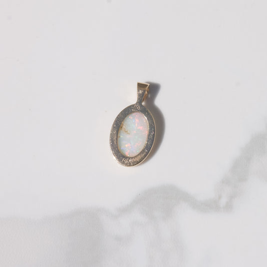 Vintage Oval Opal Pendant 14k