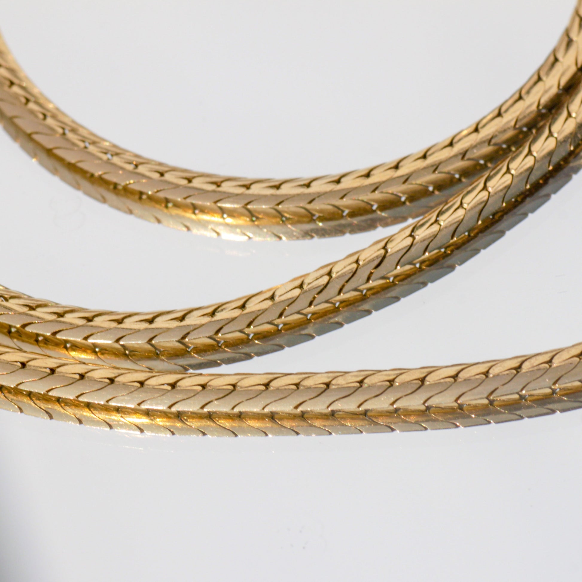Vintage Heavy Rounded Herringbone Necklace 14k Solid Gold