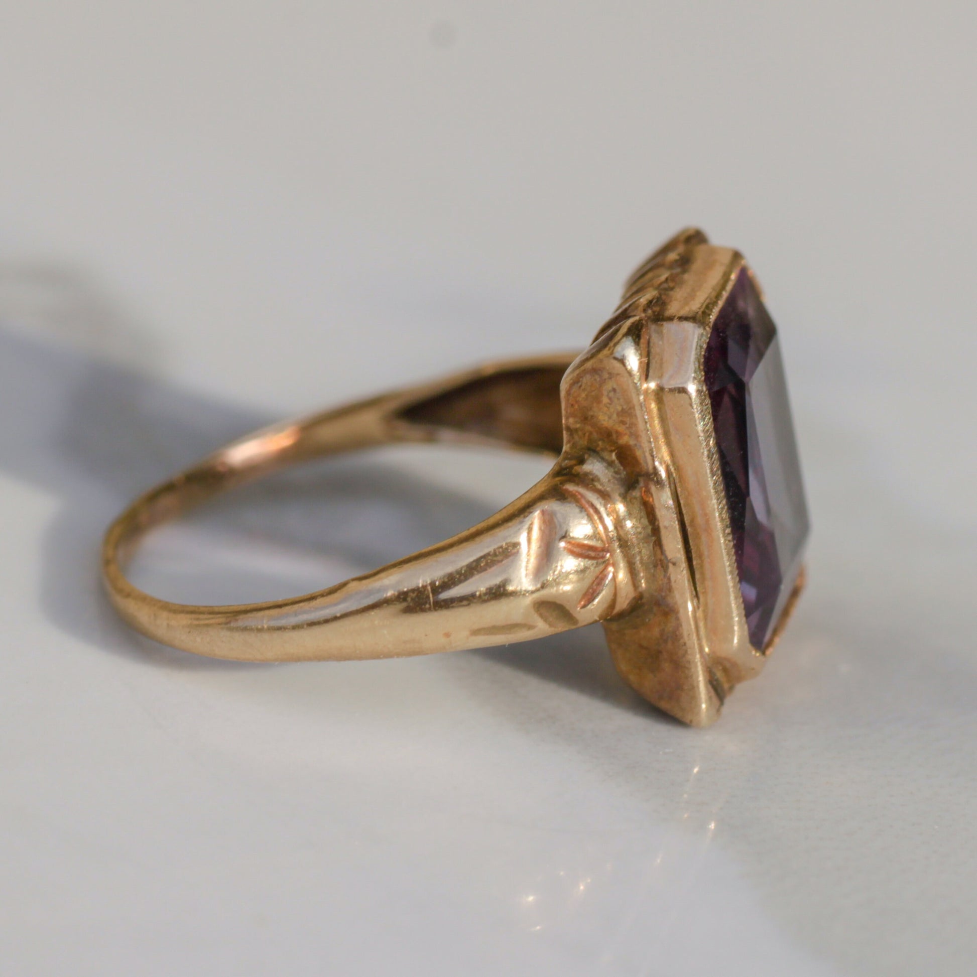 Art Deco Lab Color-Change Sapphire Ring 10k Sz 7